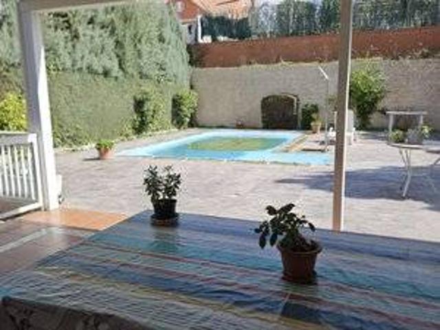Chalet en venta en Coslada, Madrid