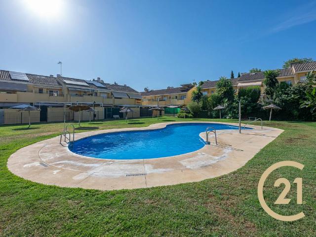 Chalet en venta en Barriada Islas Canarias, Costa del Sol Occidental