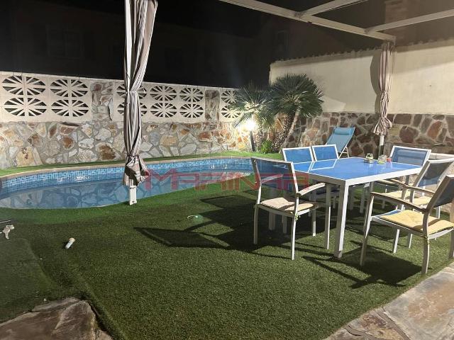 Chalet en venta en Seseña, Toledo