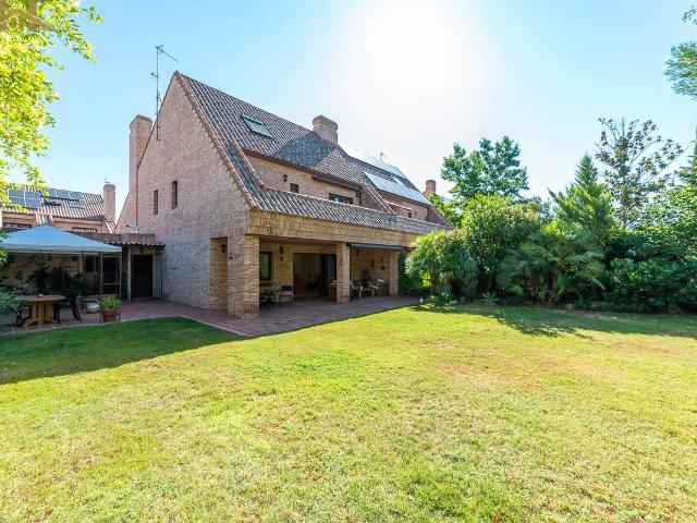 Chalet en venta en Villanueva Del Pardillo, Madrid