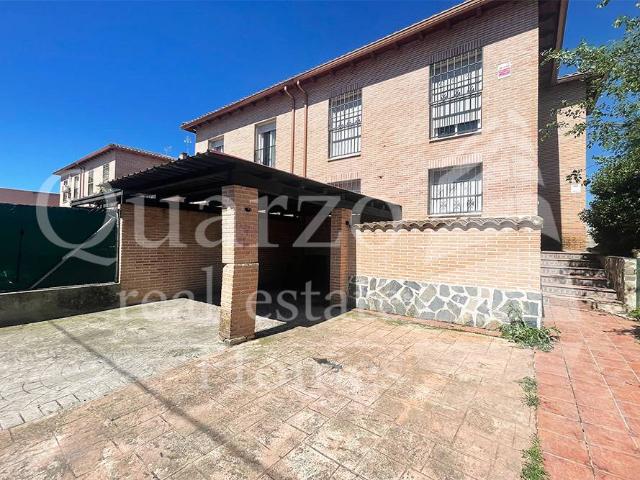 Chalet en venta en Las Ventas De Retamosa, Castilla-La Mancha