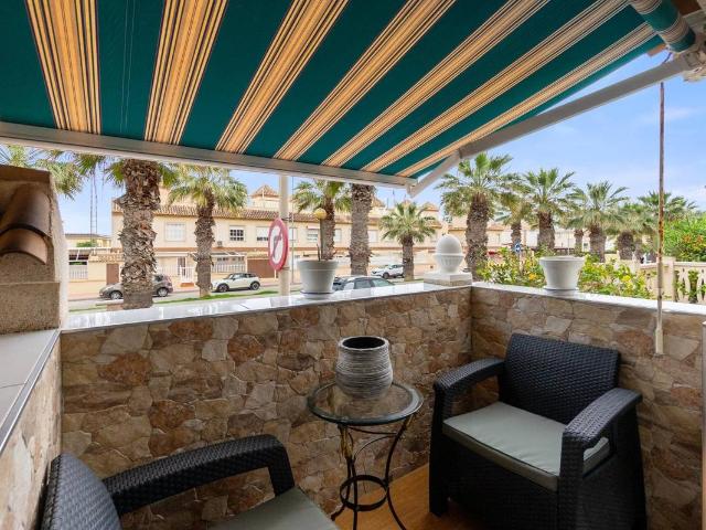 Villa en venta en Guardamar Del Segura