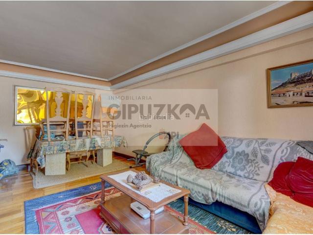 Chalet en venta en Lasarte-oria, Guipúzcoa