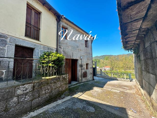 Villa en venta en Leiro, A Fervenza