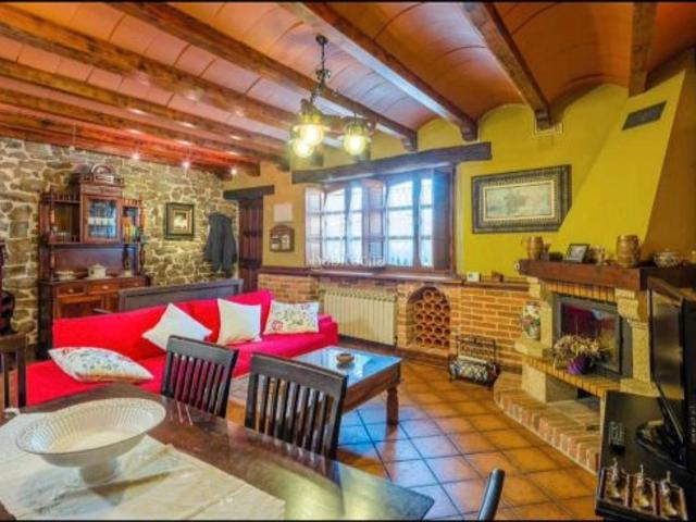 Chalet en venta en El Corraón, Lena