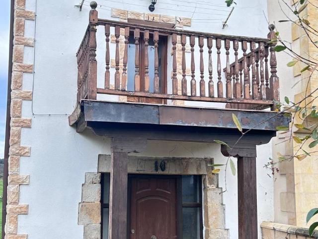 Chalet en venta en La Portilla, Liendo