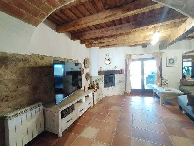 Chalet en venta en Cantallops, Gironès