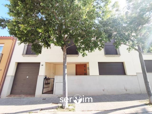 Chalet en venta en Cantallops, Gironès