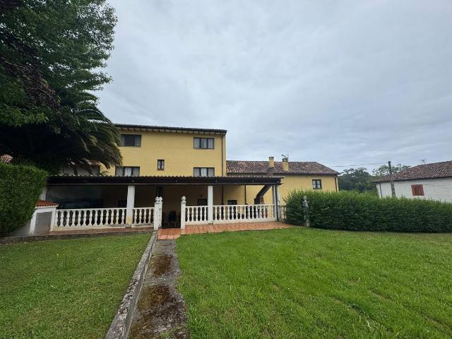 Chalet en venta en Llanes, Asturias