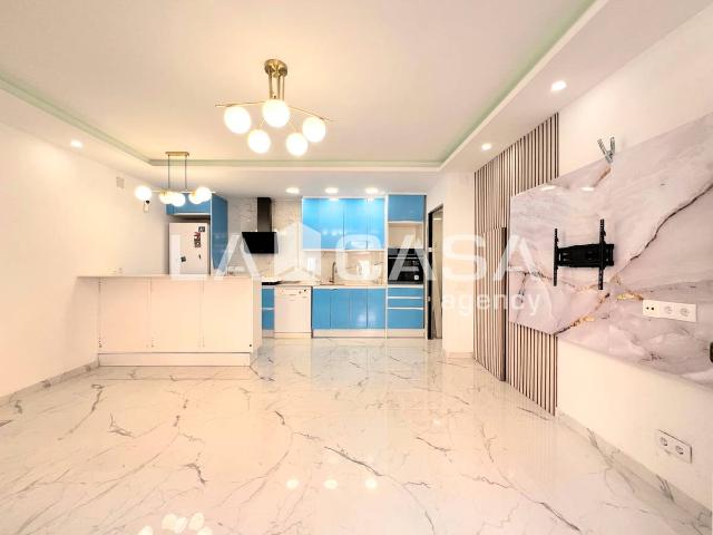 Villa en venta en Badalona, Centre