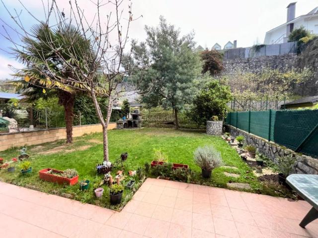 Chalet en venta en Larrazabal-Gardea, Aiara