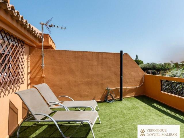 Villa en venta en Rincón De La Victoria