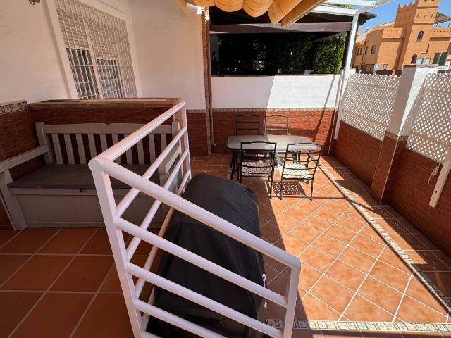 Chalet en venta en Rincón De La Victoria, Málaga