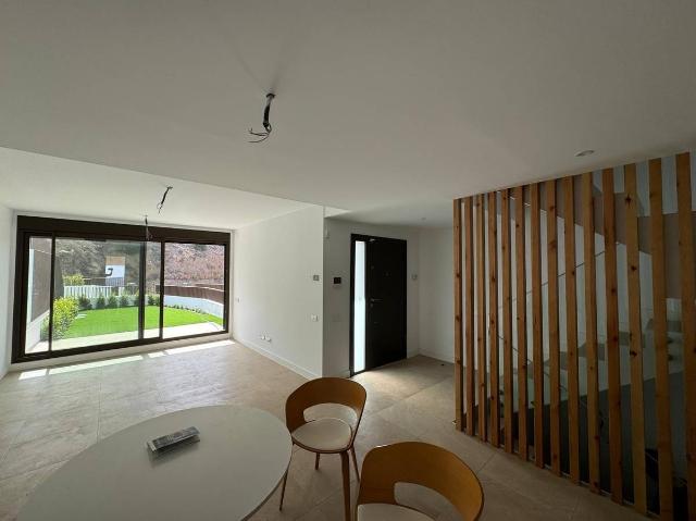 Villa en venta en Rincón De La Victoria