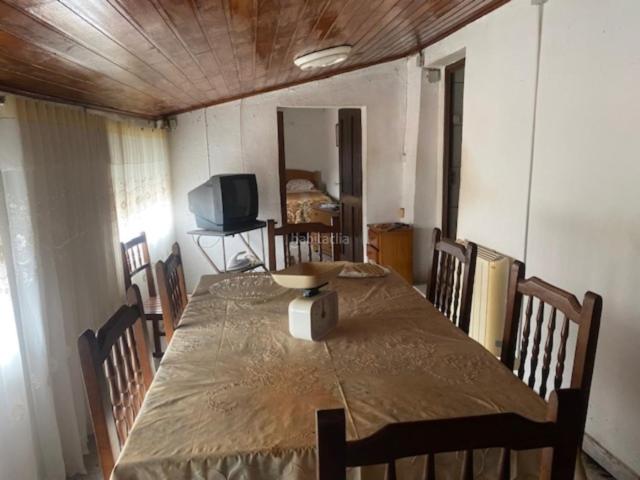 Villa en venta en Lobios