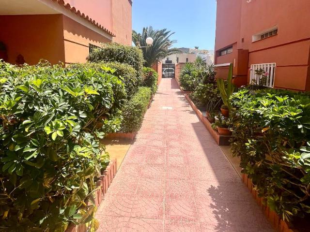 Chalet en venta en Los Cuervos, Granadilla de Abona