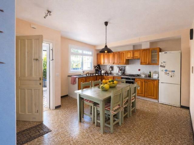 Chalet en venta en Los Cuervos, Granadilla de Abona