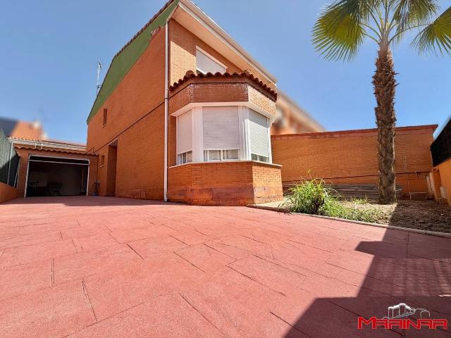 Chalet en venta en Seseña, Castilla-La Mancha