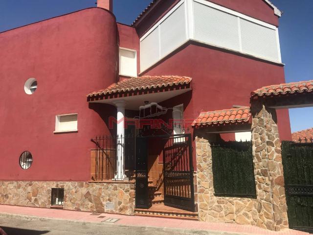 Chalet en venta en Seseña, Toledo