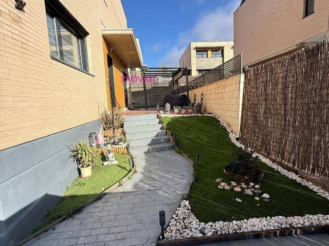 Chalet en venta en Villalbilla, Madrid