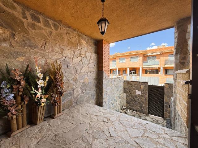 Chalet en venta en Seseña, Castilla-La Mancha