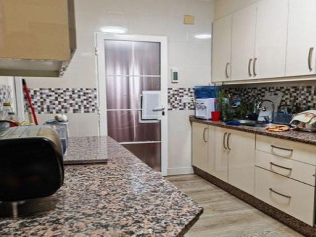 Casa en venta en Los Santos De Maimona, Extremadura