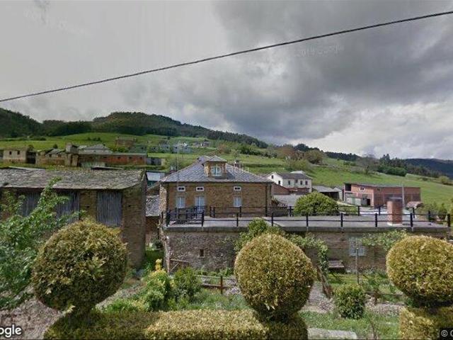 Villa en venta en Lourenzá