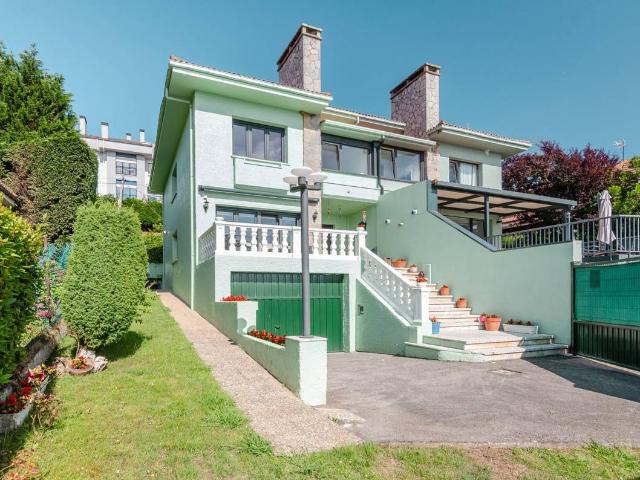 Villa en venta en Gozón, Los Laureles