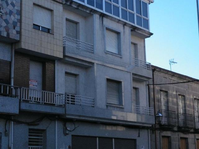 Villa en venta en Maceda