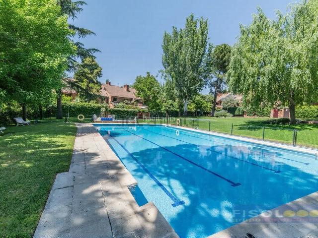 Chalet en venta en Cortes, Madrid