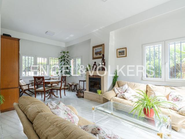 Chalet en venta en Cortes, Madrid