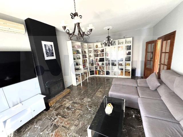 Chalet en venta en Mairena Del Alcor, Andalucía