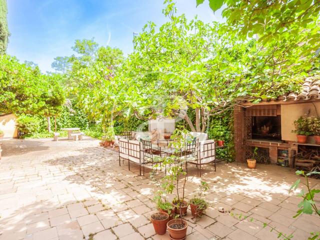 Chalet en venta en Rozas De Puerto Real, Madrid