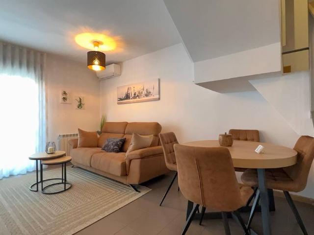 Villa en venta en Marchamalo