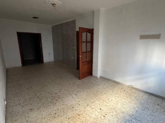 Chalet en venta en Marchena, Andalucía