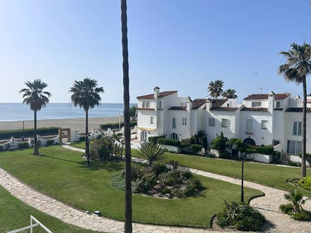 Chalet en venta en Casares, Málaga
