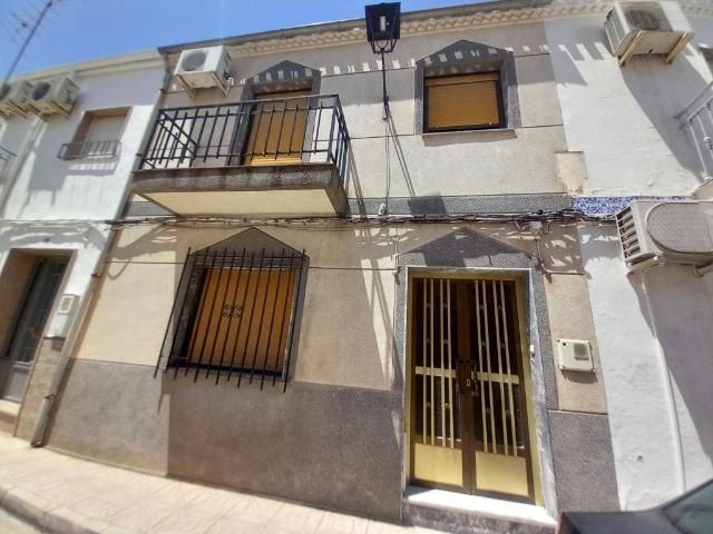 Chalet en venta en Martos, Andalucía