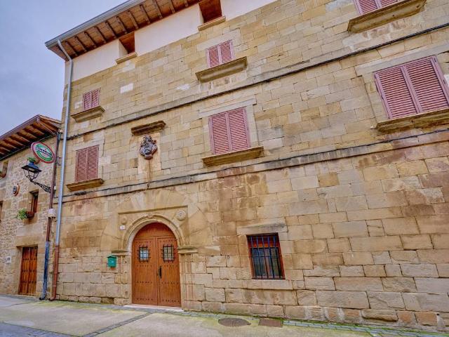 Chalet en venta en Izarbeibar-Novenera, Navarra