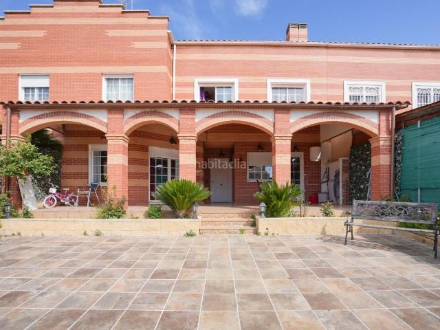 Chalet en venta en Meco, Madrid