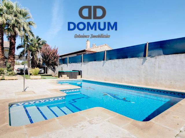 Chalet en venta en Mejorada Del Campo, Madrid