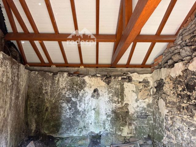 Chalet en venta en O Ribeiro, Galicia