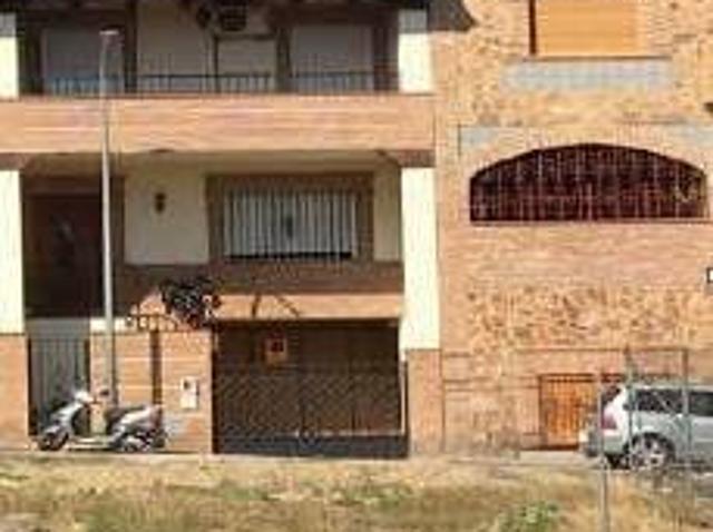 Chalet en venta en Mengíbar, Andalucía