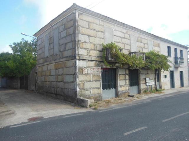 Chalet en venta en A Merca, Ourense