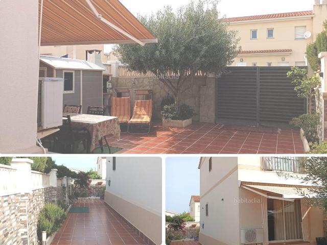 Villa en venta en Mont-roig Del Camp