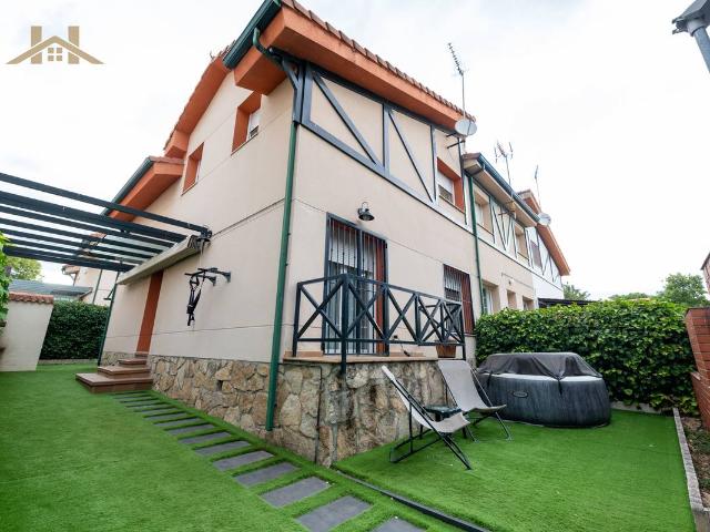 Chalet en venta en Miraflores De La Sierra, Madrid