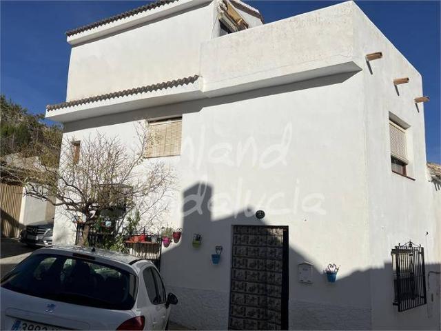 Chalet en venta en Moclín, Granada