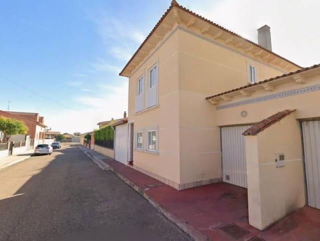 Chalet en venta en Mojados, Castilla y León