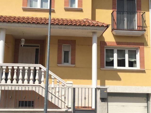 Villa en venta en Mojados