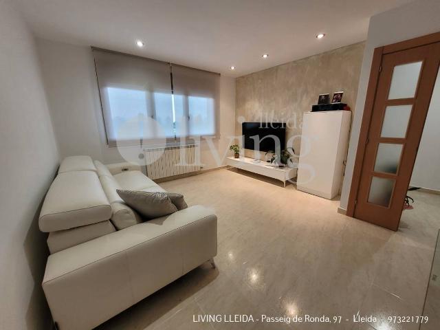 Villa en venta en Mollerussa