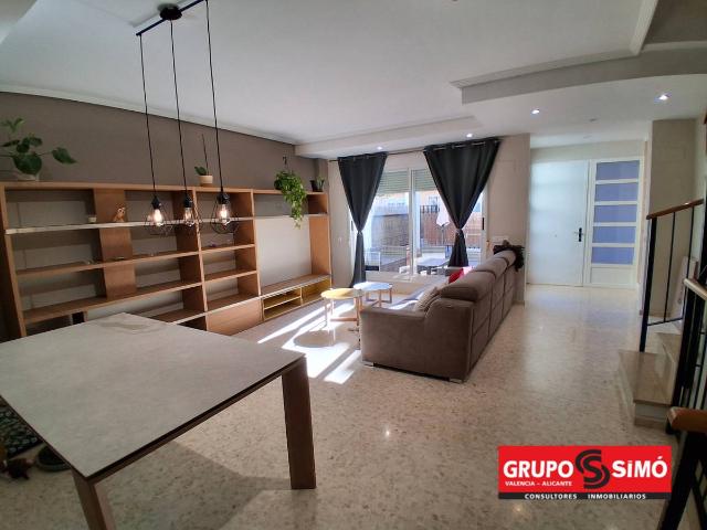 Chalet en venta en l'Horta Nord, Valencia